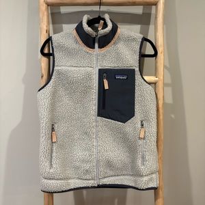 •Patagonia Classic Retro-X Fleece Vest •